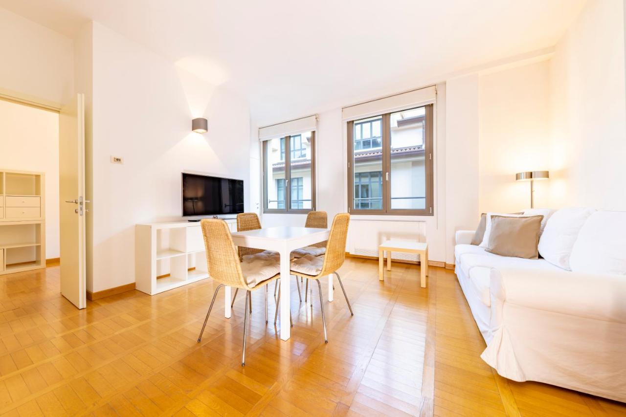 Luxury 1 Bedroom Navigli Loft Milan Exterior photo